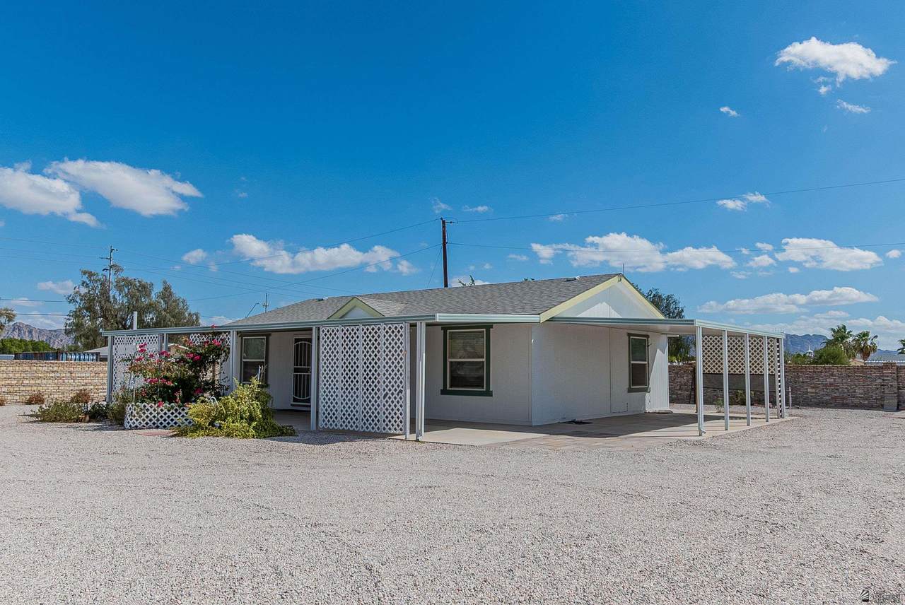 12127 Shell Ave - Photo 1