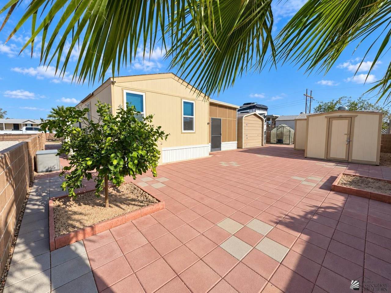 https://bt-photos.global.ssl.fastly.net/yuma/1280_boomver_1_20264006-2.jpg