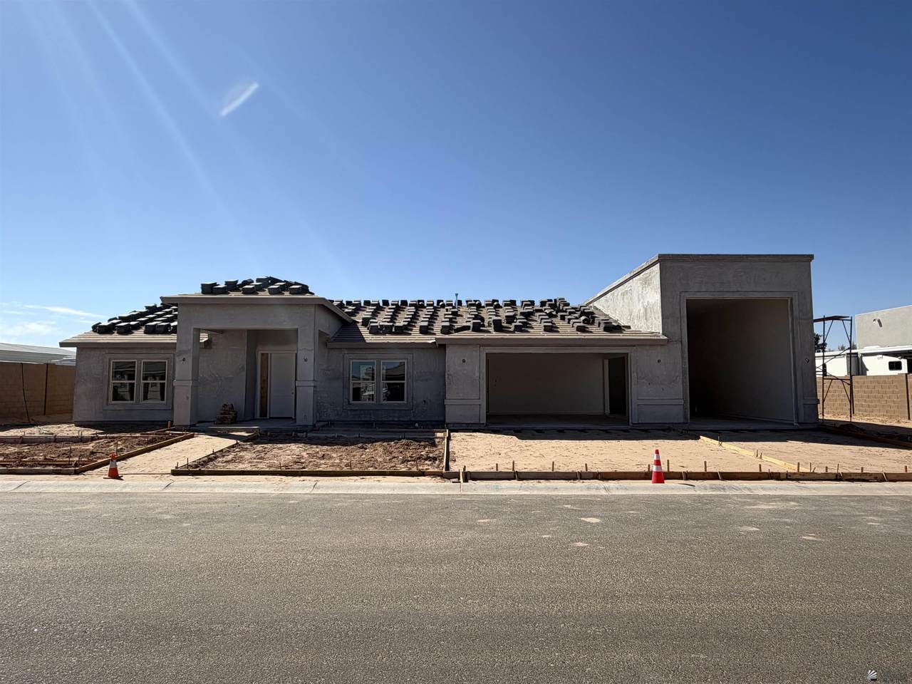 12171 35 LN - Photo 1