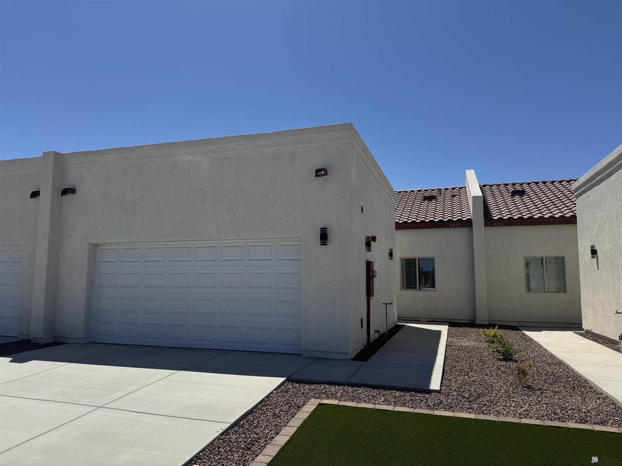 4855 Nadine St - Photo 1