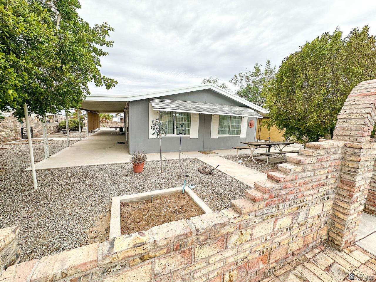 13440 46 ST - Photo 1