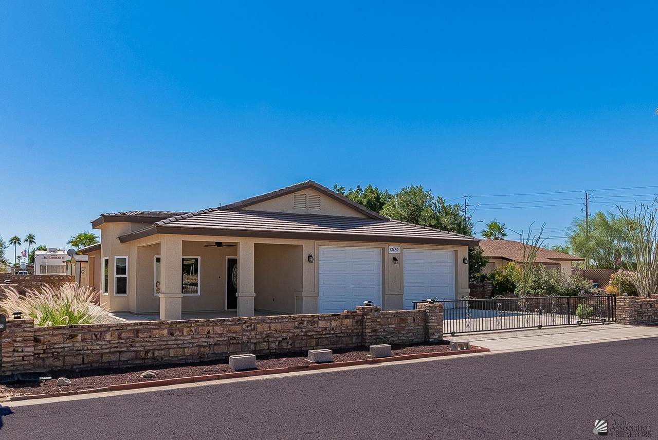 13129 47 LN - Photo 1