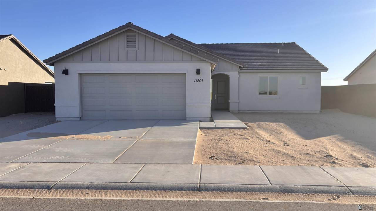 11201 42 PL - Photo 1