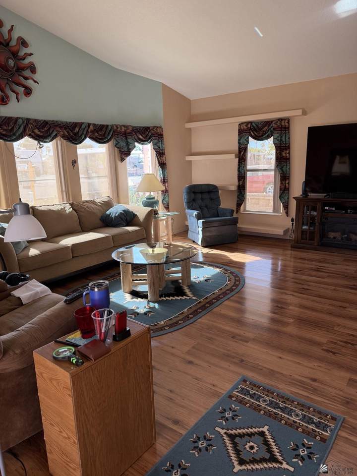 13614 46 ST - Photo 1