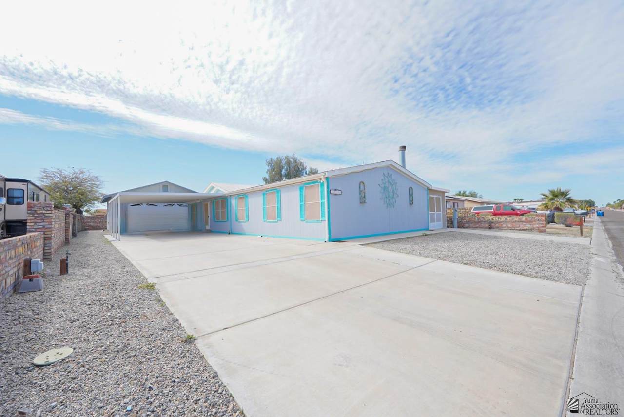 13593 54 DR - Photo 1