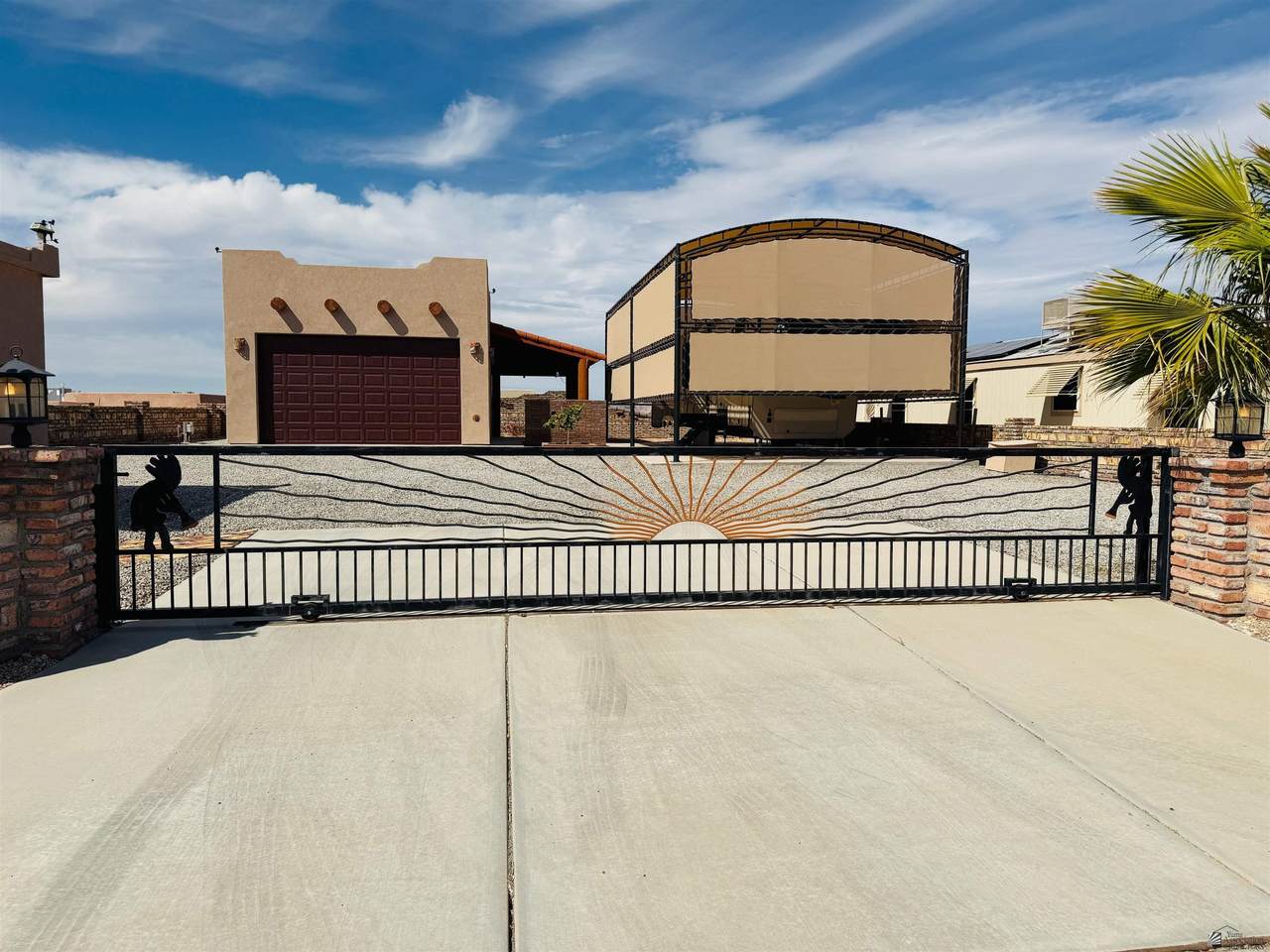 12608 47 ST - Photo 1