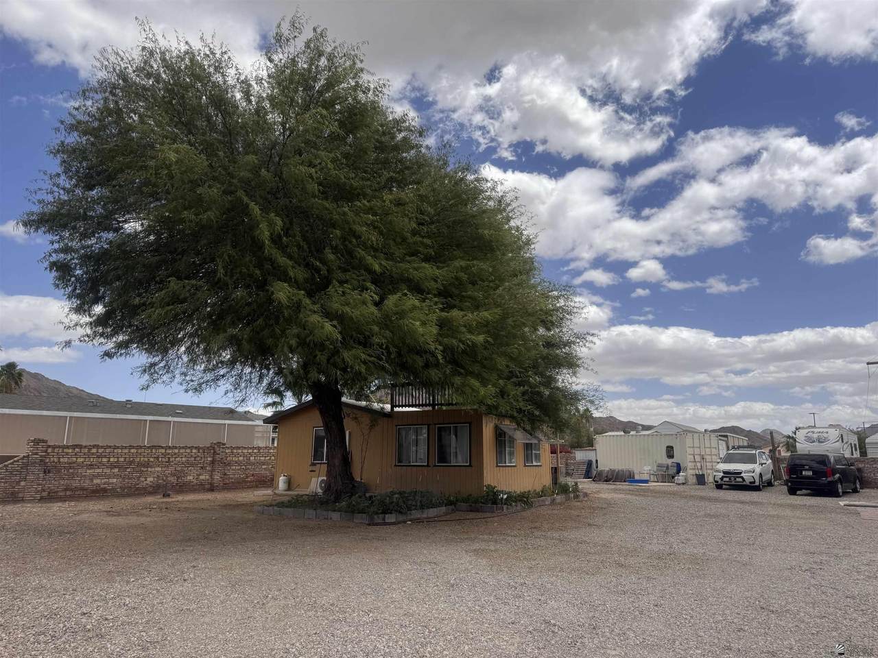 https://bt-photos.global.ssl.fastly.net/yuma/1280_boomver_2_20261707-2.jpg