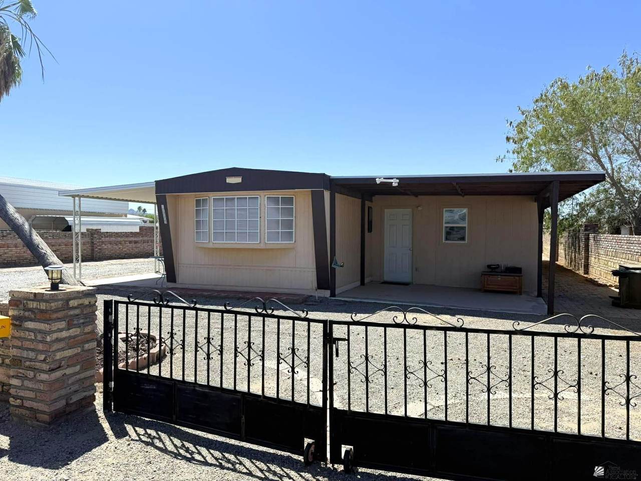 12445 39 WAY - Photo 1