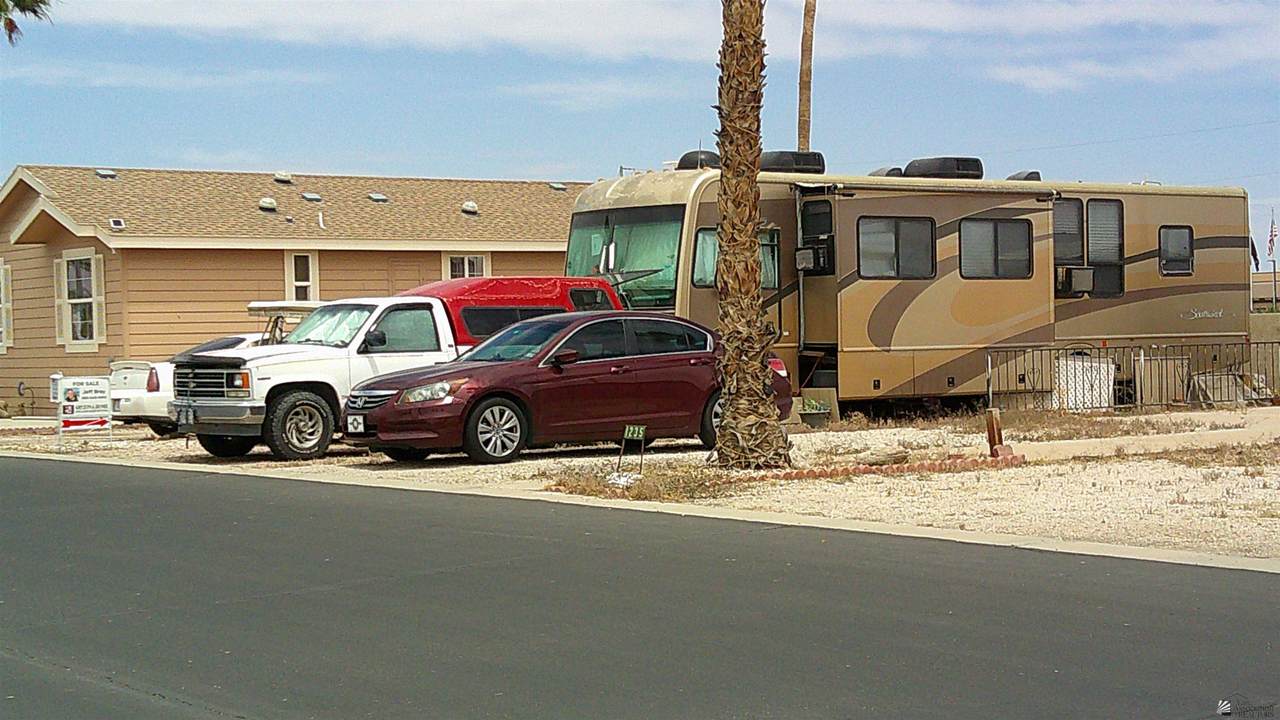 5707 32 ST - Photo 1
