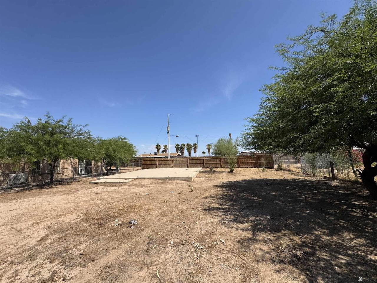 40164 Texas Ave - Photo 1