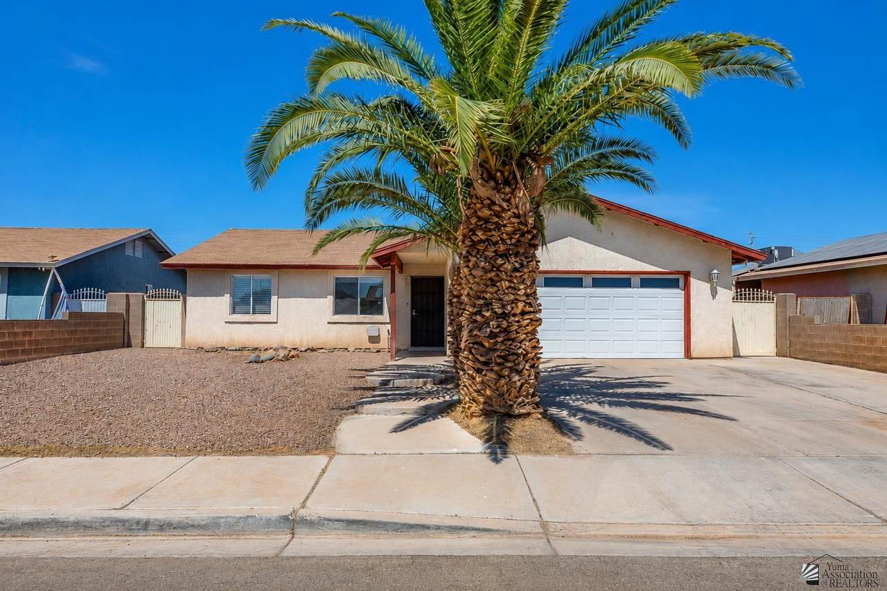 1740 48 WAY - Photo 1