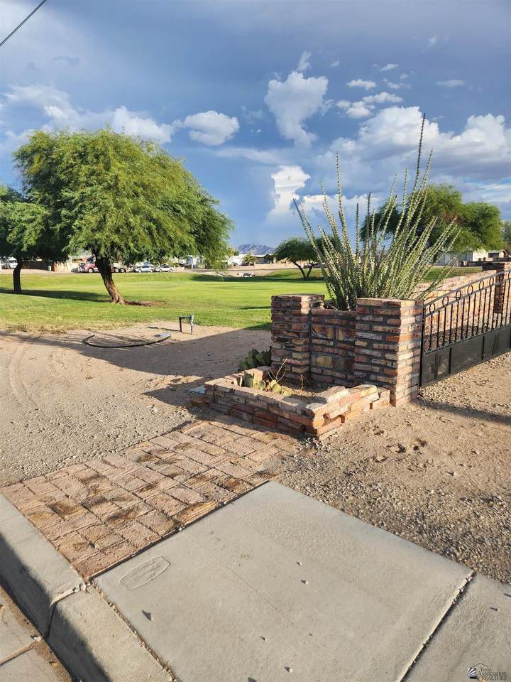 https://bt-photos.global.ssl.fastly.net/yuma/1280_boomver_2_20263480-2.jpg
