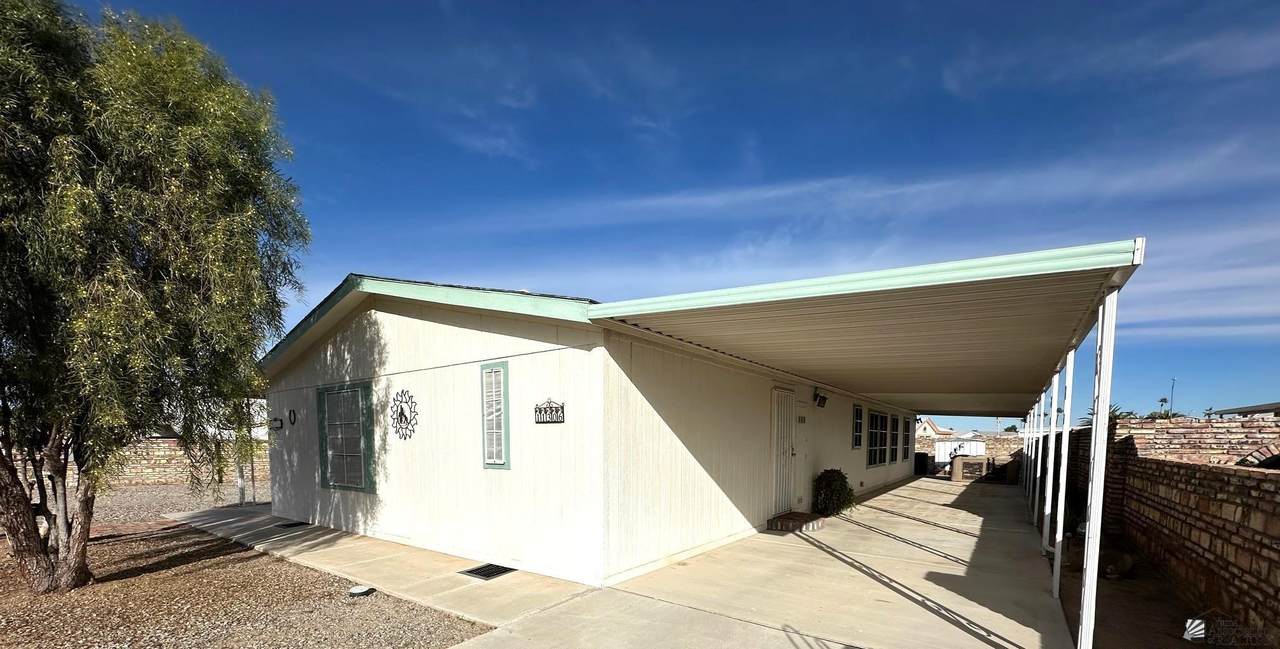 11306 38 ST - Photo 1