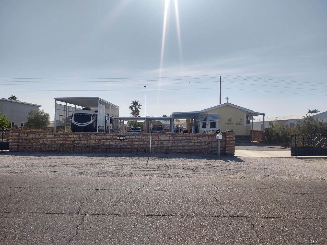 11758 Bonnie Ave - Photo 1