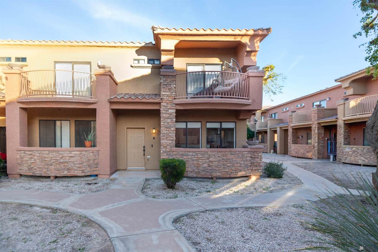 2220 35 AVE - Photo 1