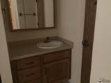 2045 14 AVE - Photo 4