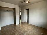 2305 15 ST - Photo 31