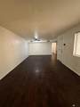 2110 11 AVE - Photo 3