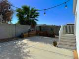 1049 20 AVE - Photo 32