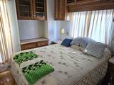 5707 32 ST - Photo 6