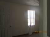 2527 6 AVE - Photo 11