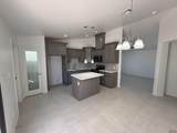 10849 46 LN - Photo 2