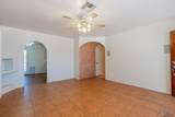 2692 27 ST - Photo 4