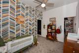 8221 35 LN - Photo 26