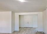 5695 45 ST - Photo 3