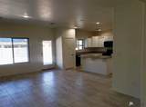 5695 45 ST - Photo 5