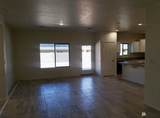 5695 45 ST - Photo 6