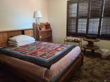 2045 14 AVE - Photo 17