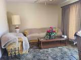 2045 14 AVE - Photo 8