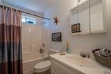 10222 37 PL - Photo 11
