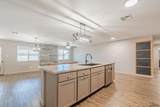 7904 43 ST - Photo 10