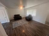 2504 Marion Ave - Photo 4