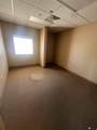 3031 42 ST - Photo 10