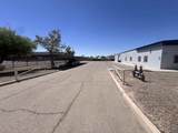 3031 42 ST - Photo 2