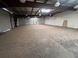 3031 42 ST - Photo 19