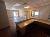 3031 42 ST - Photo 7