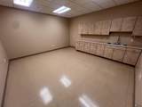 3031 42 ST - Photo 8