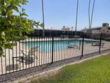 500 Country Club Dr - Photo 14