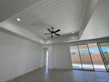 12585 51 PL - Photo 18
