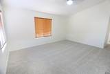 10413 38 PL - Photo 12