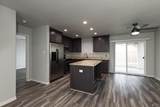 10133 Cyclone Ave - Photo 8