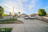 546 15 AVE - Photo 3