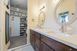 9304 Saddle Dr - Photo 15