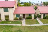 2045 14 AVE - Photo 3