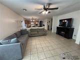 6530 44 AVE - Photo 9