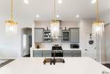 8222 Crow Ln - Photo 3